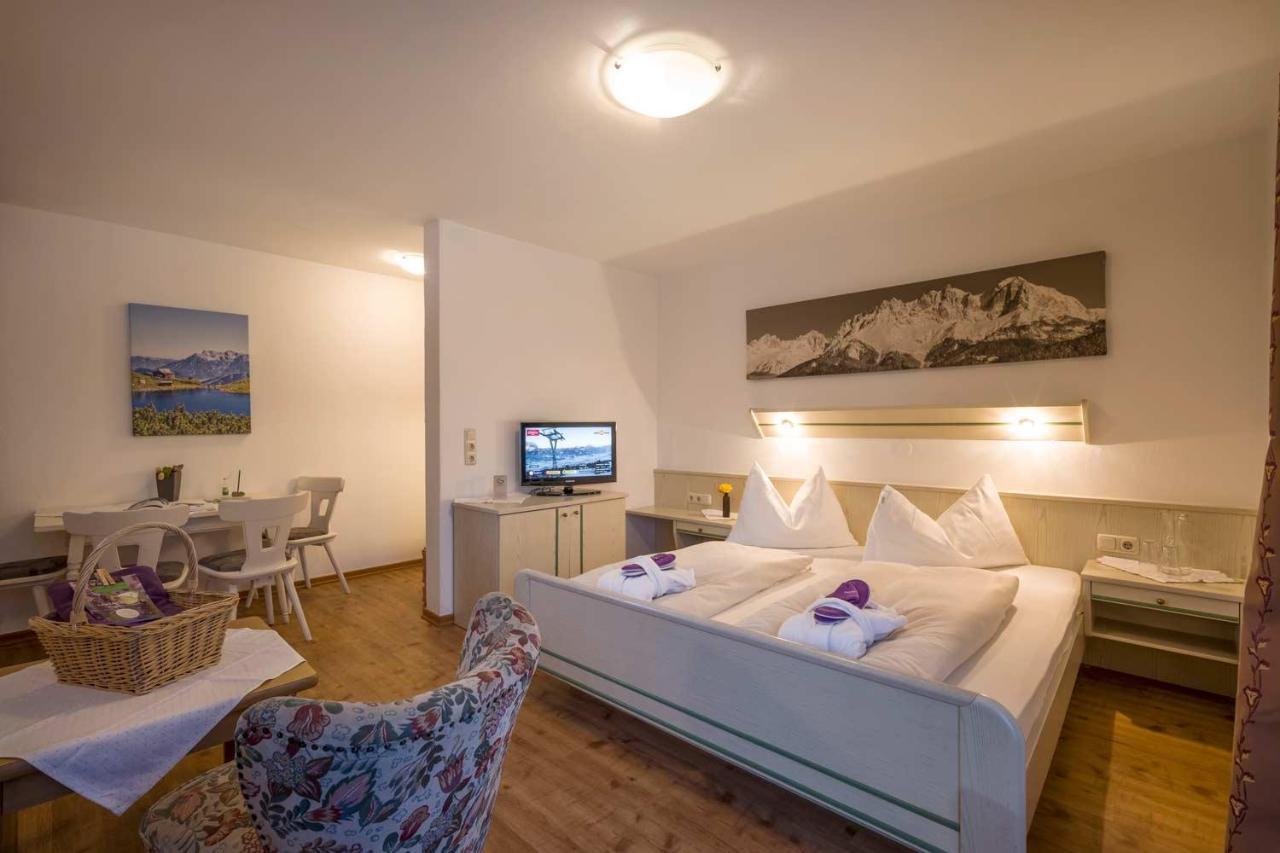 Appartements Am Roemerweg Oberndorf in Tirol Esterno foto